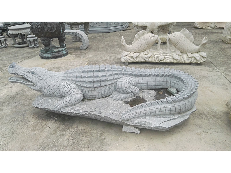 石雕鱷魚-花崗巖